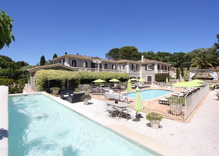 La Bastide Anne Гостьовий будинок